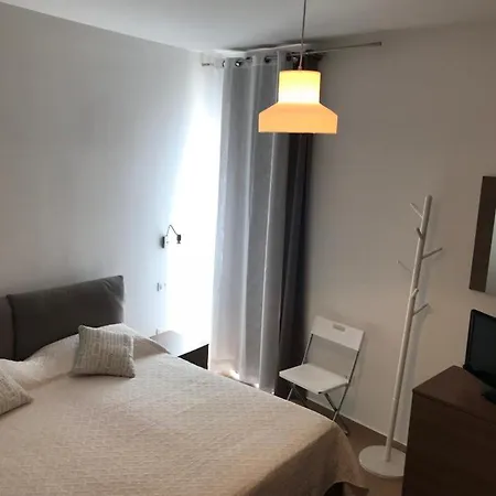 5 Miles Apt Appartamento